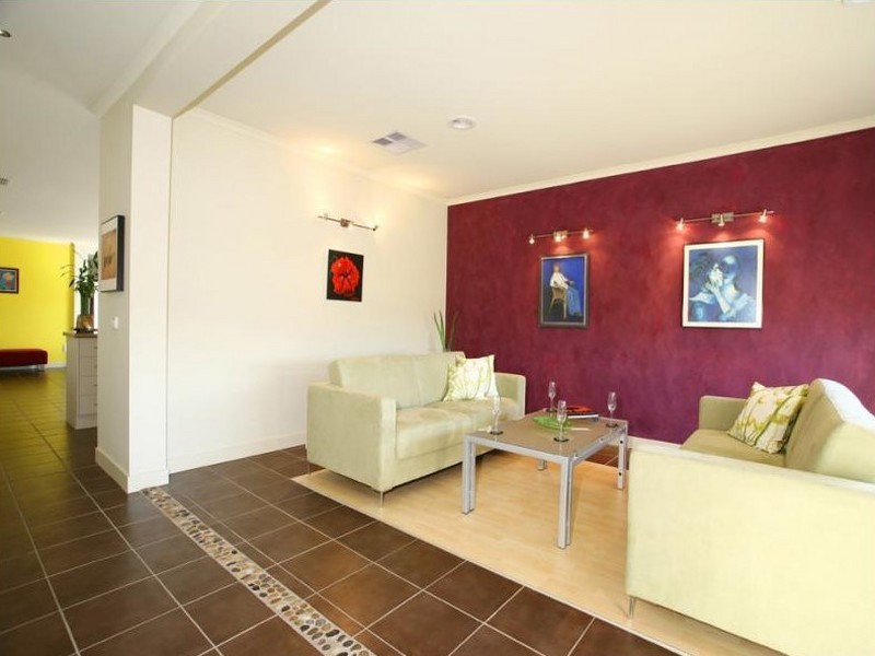 24 Howqua Place, Pakenham VIC 3810