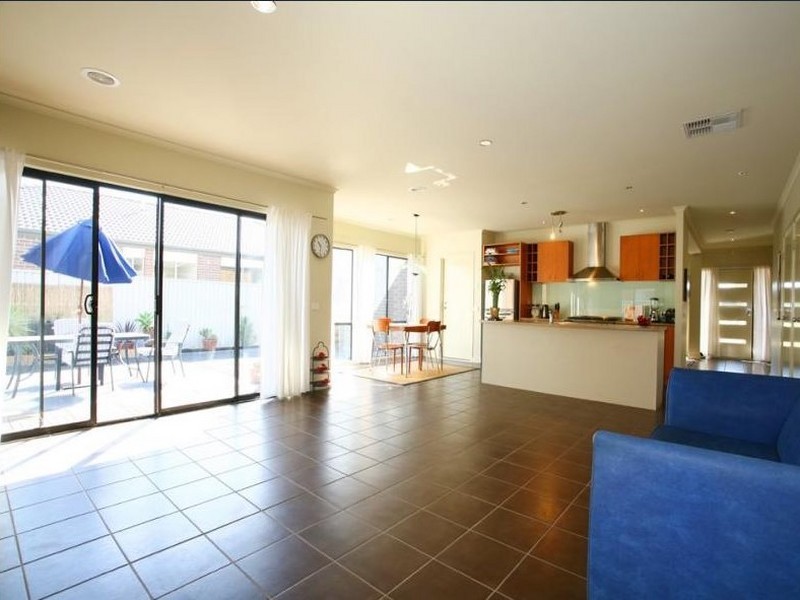 24 Howqua Place, Pakenham VIC 3810