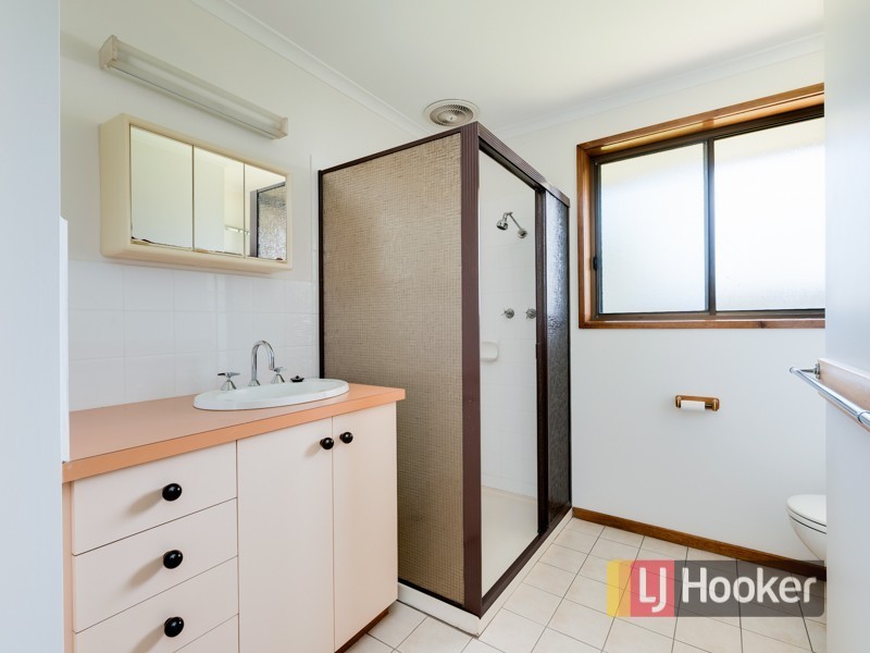 2 Ivy Court, Beaconsfield VIC 3807