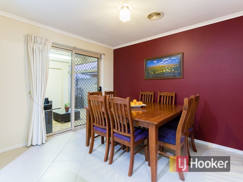 29 Ashwood Grove, Pakenham VIC 3810