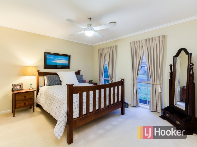 29 Ashwood Grove, Pakenham VIC 3810