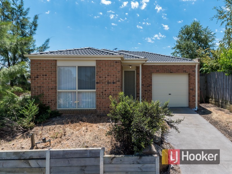19/18-20 Ben Drive, Pakenham VIC 3810