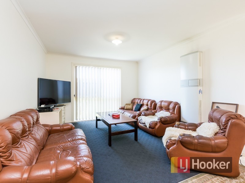 19/18-20 Ben Drive, Pakenham VIC 3810