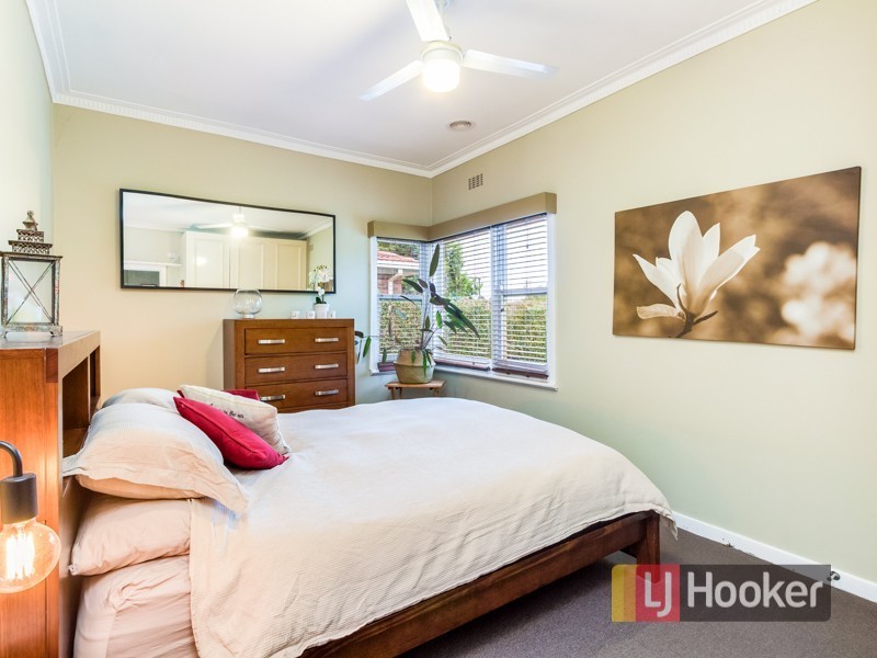 21 Railway Avenue, Bunyip VIC 3815