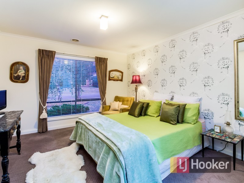 88 Ebony Drive, Pakenham VIC 3810