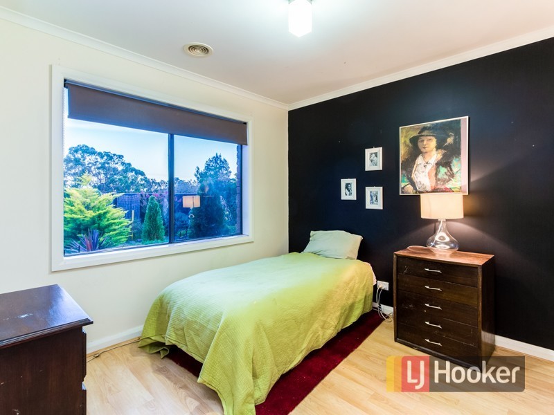 88 Ebony Drive, Pakenham VIC 3810