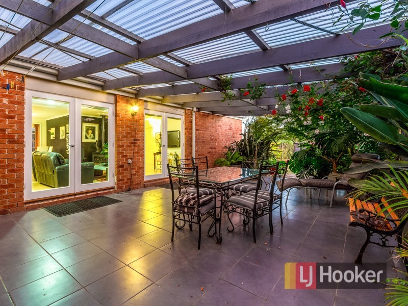 88 Ebony Drive, Pakenham VIC 3810