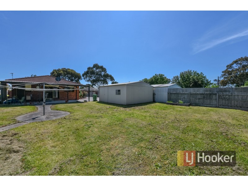 56 Bluegrass Crescent, Pakenham VIC 3810