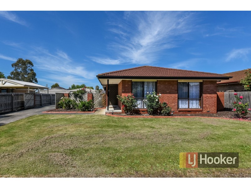 56 Bluegrass Crescent, Pakenham VIC 3810