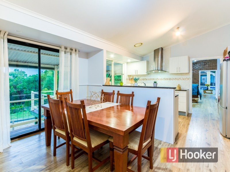 237 Bourkes Creek Road, Pakenham Upper VIC 3810