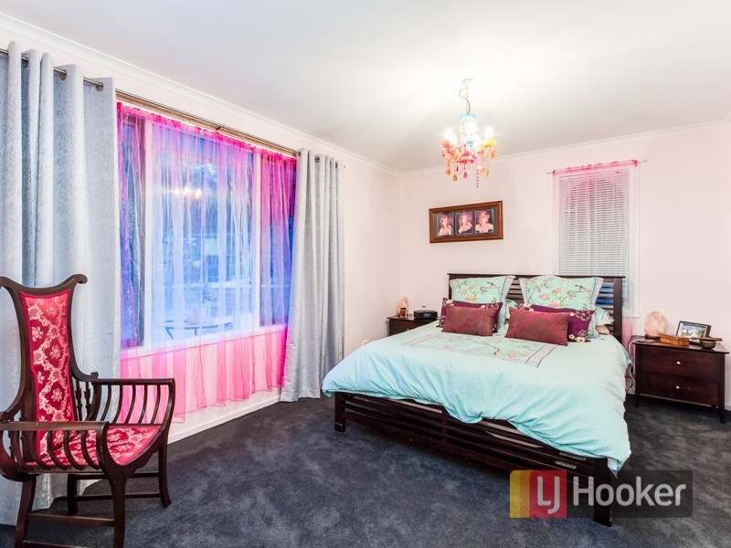 237 Bourkes Creek Road, Pakenham Upper VIC 3810