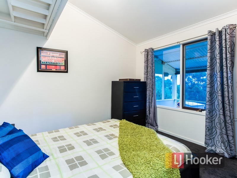 237 Bourkes Creek Road, Pakenham Upper VIC 3810