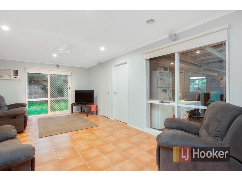 2 Amanda Court, Pakenham VIC 3810