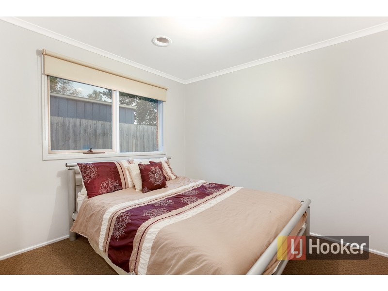 2 Amanda Court, Pakenham VIC 3810
