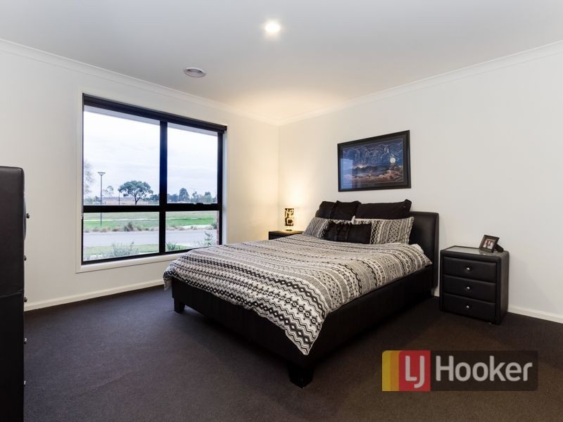 11 Verdant Avenue, Officer VIC 3809