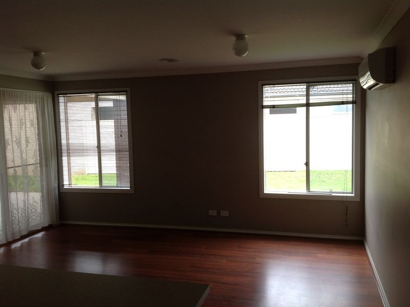 158 Blue Horizons Way, Pakenham VIC 3810