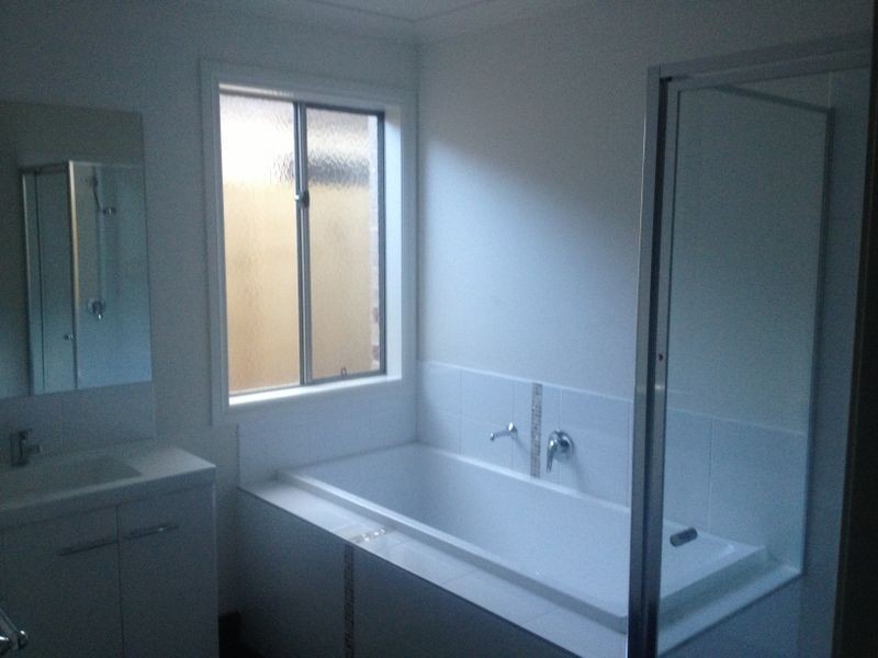 5/34 Sir Thomas Drive, Pakenham VIC 3810