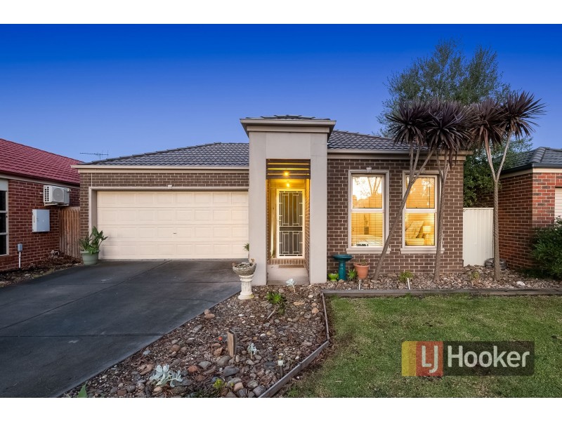 13 Tyrell Place, Pakenham VIC 3810