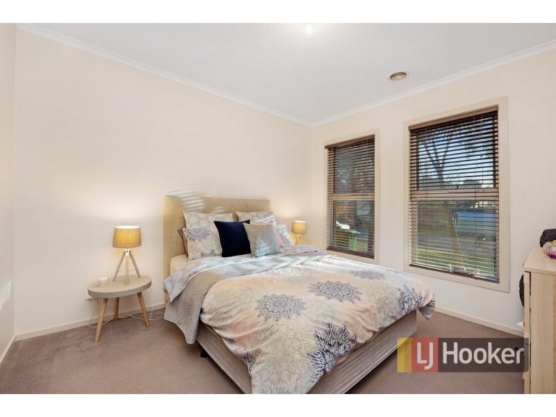 13 Tyrell Place, Pakenham VIC 3810