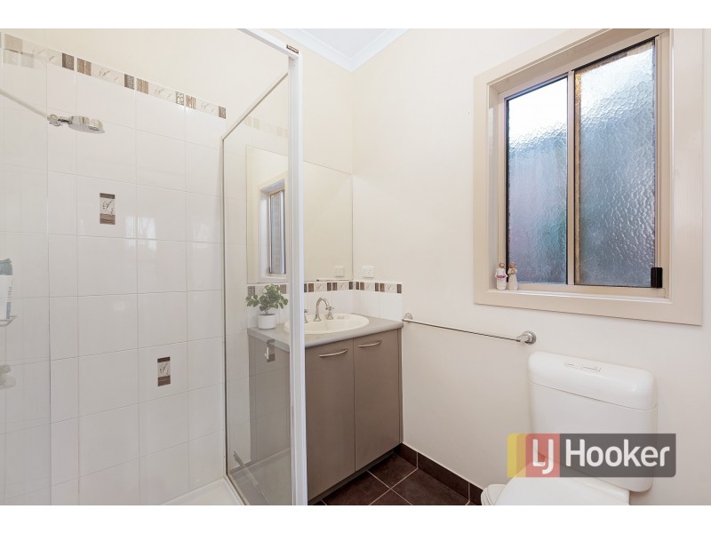 13 Tyrell Place, Pakenham VIC 3810