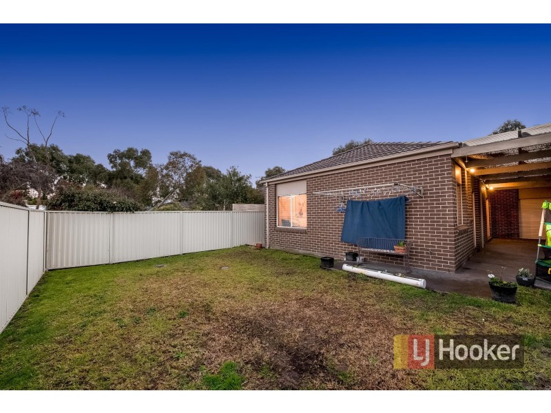13 Tyrell Place, Pakenham VIC 3810