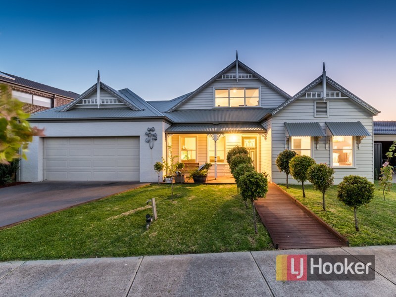 94 Windermere Boulevard, Pakenham VIC 3810