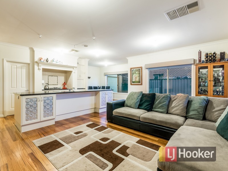 94 Windermere Boulevard, Pakenham VIC 3810