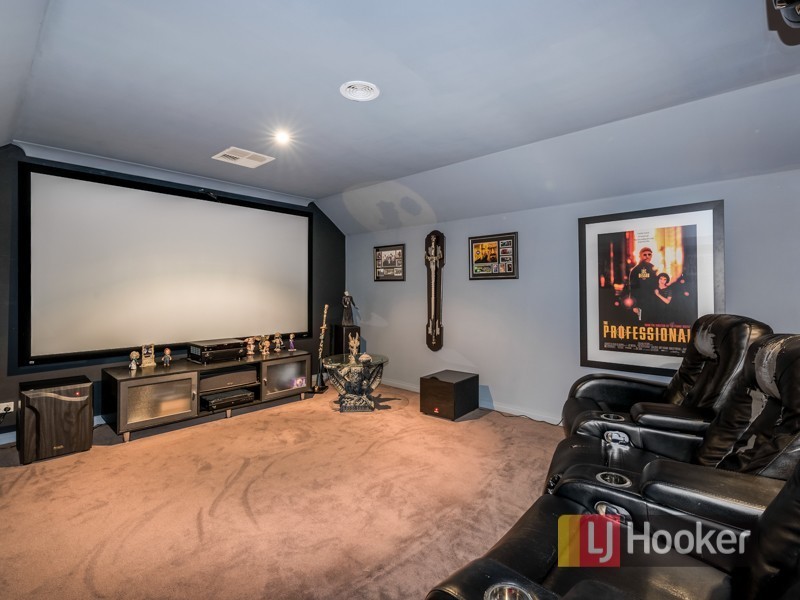 94 Windermere Boulevard, Pakenham VIC 3810