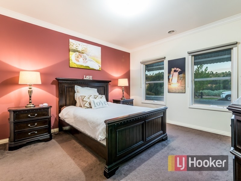 94 Windermere Boulevard, Pakenham VIC 3810