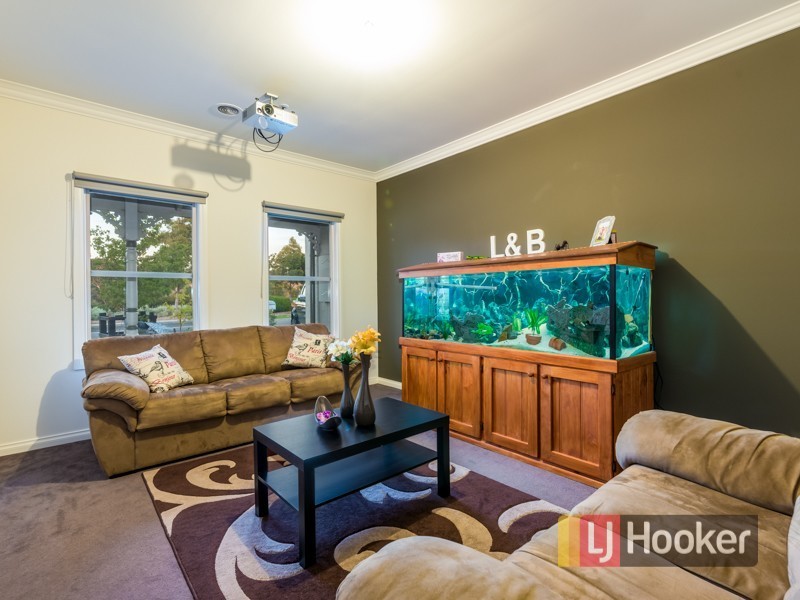 94 Windermere Boulevard, Pakenham VIC 3810