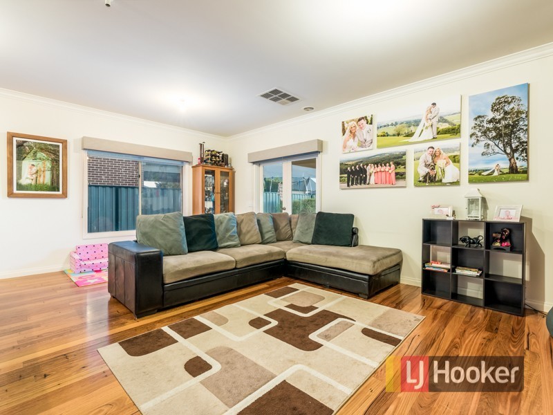 94 Windermere Boulevard, Pakenham VIC 3810