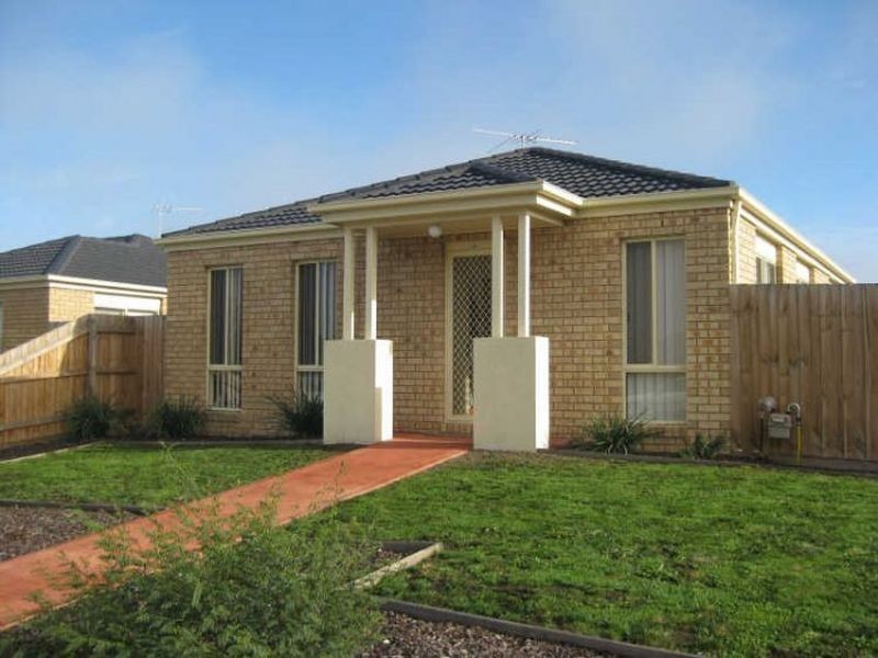 15/21-31 Parman Avenue, Pakenham VIC 3810