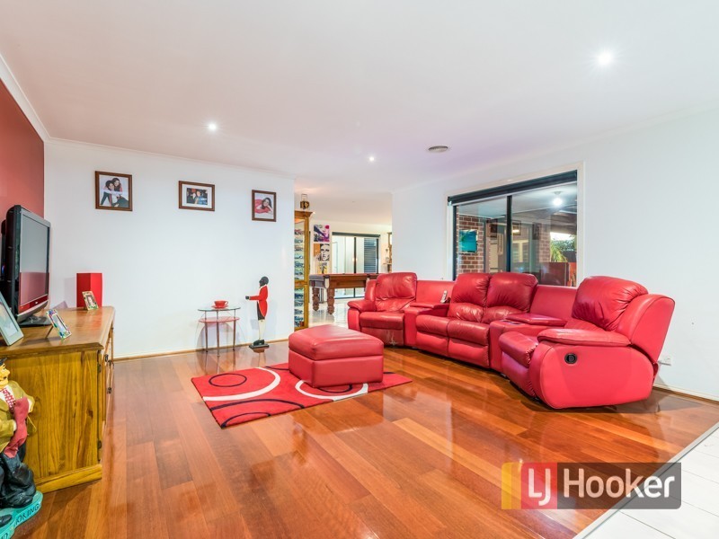 78 Leigh Drive, Pakenham VIC 3810