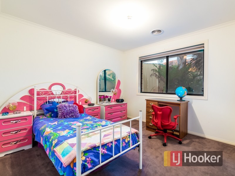 78 Leigh Drive, Pakenham VIC 3810