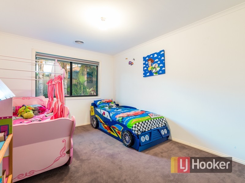 78 Leigh Drive, Pakenham VIC 3810