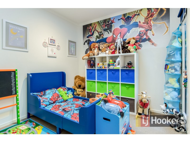 12 Acorn Lane, Pakenham VIC 3810