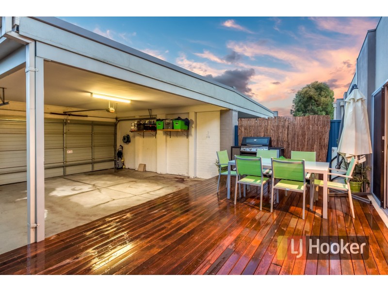 12 Acorn Lane, Pakenham VIC 3810