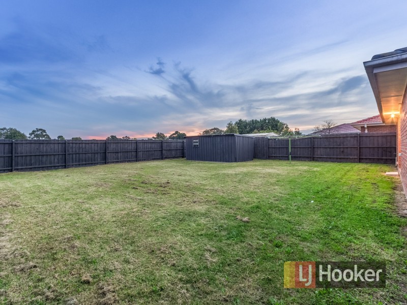 11 Nabilla Court, Pakenham VIC 3810