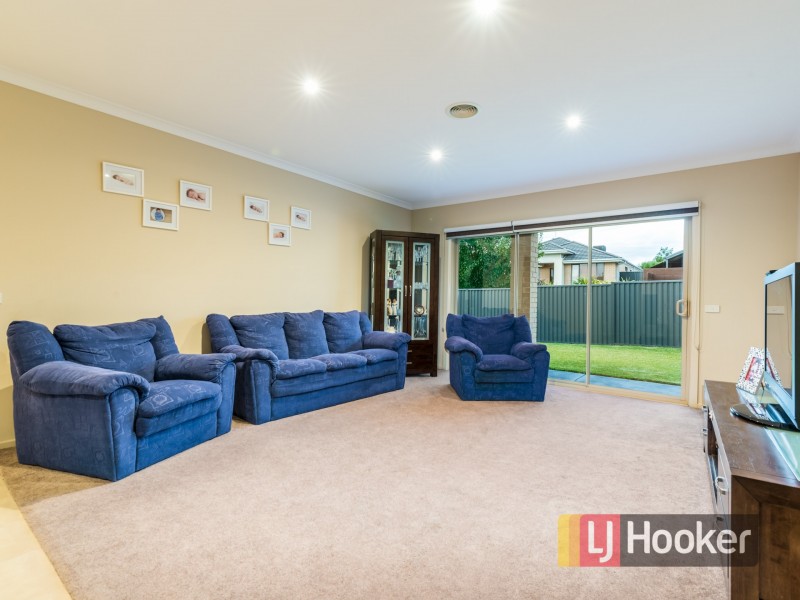 31 Downing Square, Pakenham VIC 3810