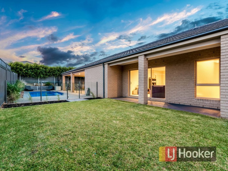 31 Downing Square, Pakenham VIC 3810