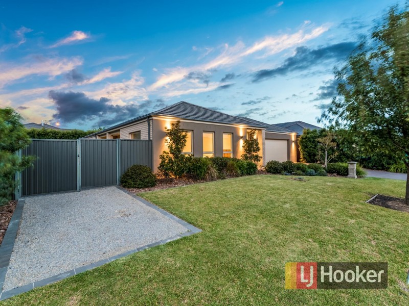 31 Downing Square, Pakenham VIC 3810