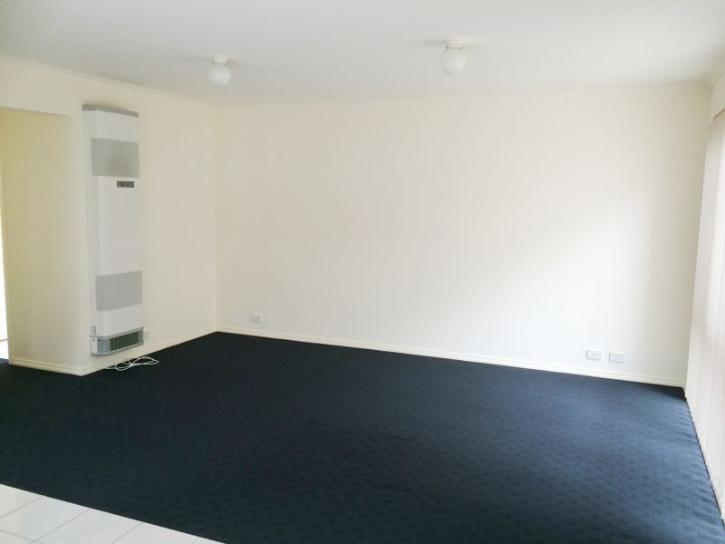 8/51 Leigh Drive, Pakenham VIC 3810