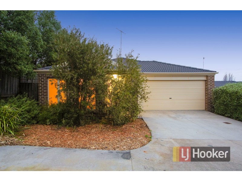 13/51 Leigh Drive, Pakenham VIC 3810