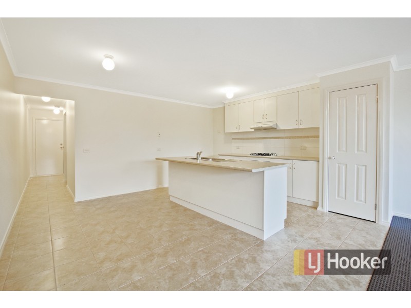 13/51 Leigh Drive, Pakenham VIC 3810