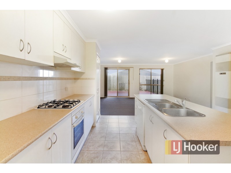 13/51 Leigh Drive, Pakenham VIC 3810