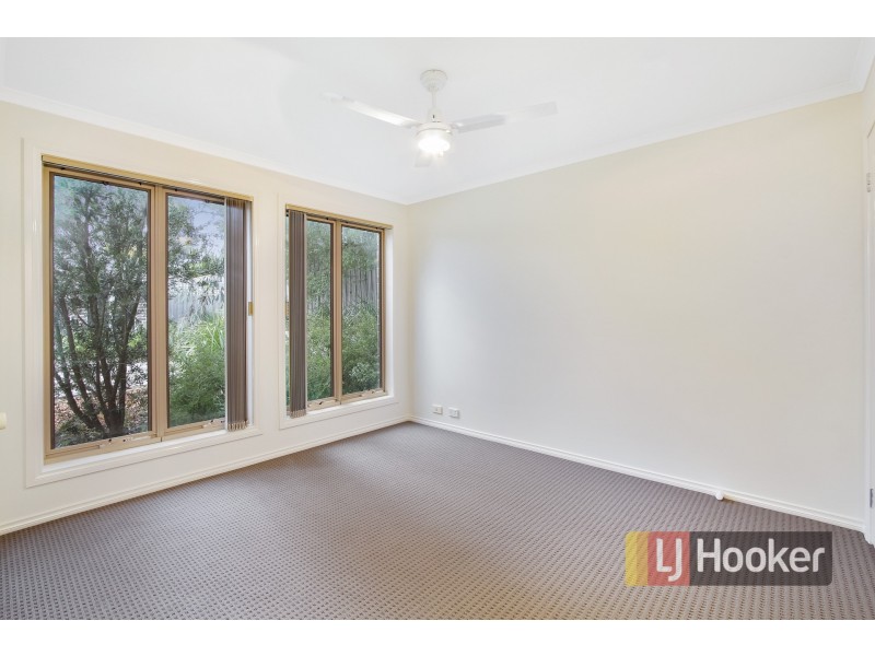 13/51 Leigh Drive, Pakenham VIC 3810
