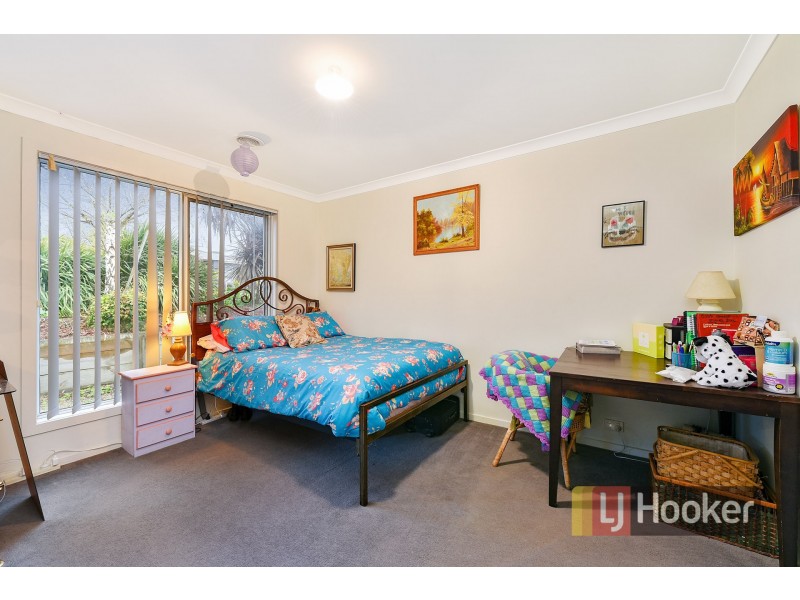 20 Kimberley Grove, Pakenham VIC 3810