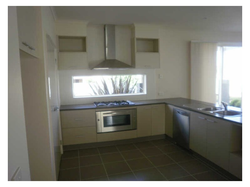 26 Eventide Rise, Pakenham VIC 3810