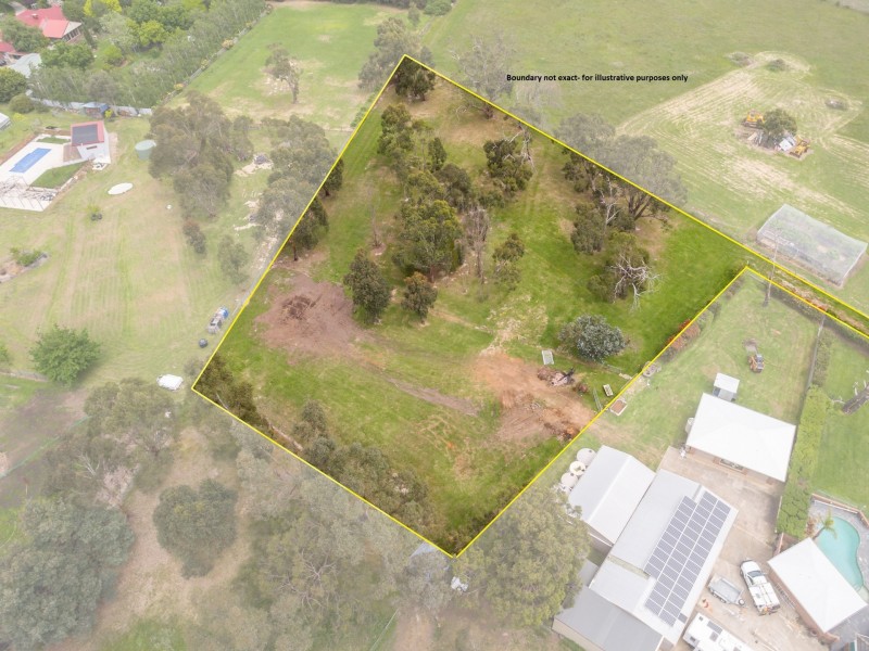 4 Johanna Court, Pakenham VIC 3810