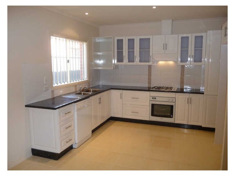 32 Sarton Link, Pakenham VIC 3810